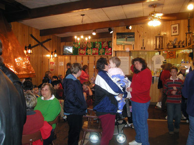 A lobby full of people